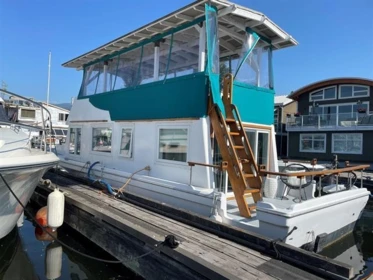 A07 415 W Esplanade, North Vancouver, BC, North Vancouver — Single Family Residence for sale