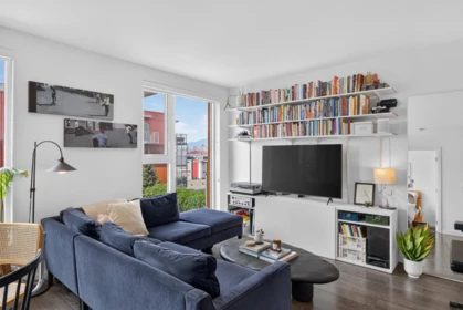 Living Room Photo of 1009 983 E Hastings Street, Vancouver, BC