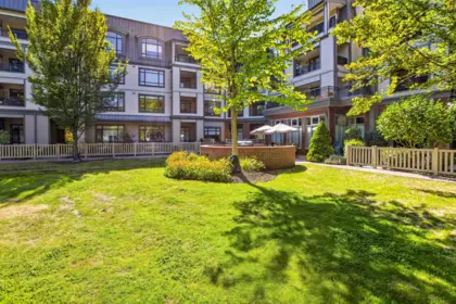 Swimming Pool Photo of 418 8880 202 Street, Langley, BC