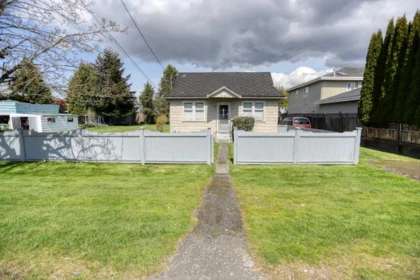5211 Maple Road, Richmond, BC, Richmond — Land for sale