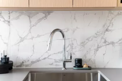 Kitchen Island Photo of 3706 6468 Willingdon Avenue, Burnaby, BC