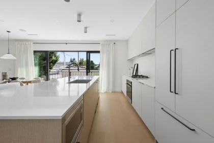 Breakfast Nook Photo of 3 2124 E 8 Avenue, Vancouver, BC