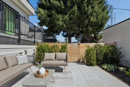 Outdoor Kitchen Photo of 3 2124 E 8 Avenue, Vancouver, BC
