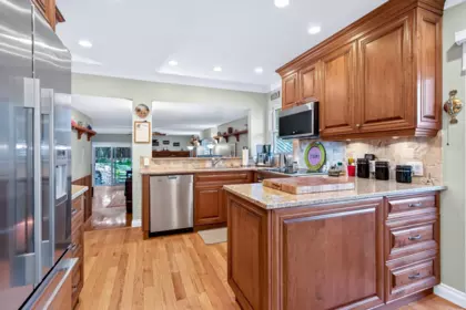 Kitchen Island Photo of 2996 Surf Crescent, Coquitlam, BC