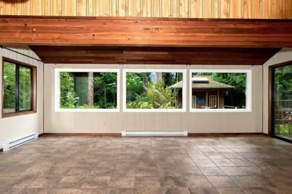 2825 Lower Road, Roberts Creek, BC, Roberts Creek — Single Family Residence for sale