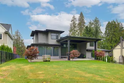 Backyard Photo of 24331 124 Avenue, Maple Ridge, BC