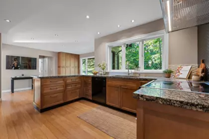 Pantry Photo of 3845 Southridge Avenue, West Vancouver, BC