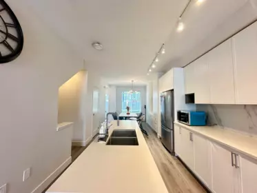 Kitchen Photo of 21 9688 162a Street, Surrey, BC