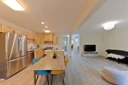 Breakfast Nook Photo of 2512 Burian Drive, Coquitlam, BC