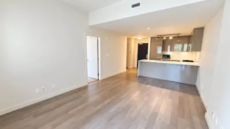 Dining Area Photo of 303 4408 Cambie Street, Vancouver, BC