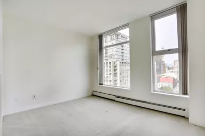 Guest Bathroom Photo of 2008 1009 Expo Boulevard, Vancouver, BC
