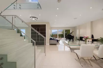 Entry Foyer Photo of 4716 Skyline Drive, North Vancouver, BC
