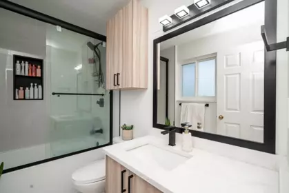 Laundry Room Photo of 1931 Jacana Avenue, Port Coquitlam, BC