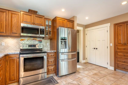 5393 Sans Souci Road, Halfmoon Bay, BC, Halfmoon Bay — Single Family Residence for sale