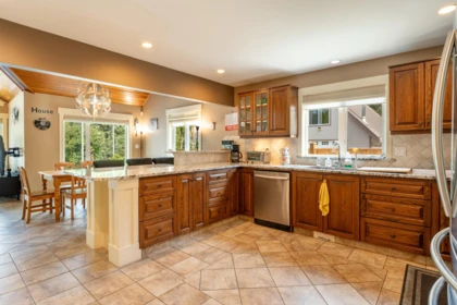 5393 Sans Souci Road, Halfmoon Bay, BC, Halfmoon Bay — Single Family Residence for sale