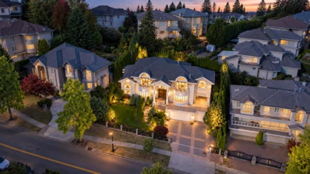 Community Amenities Photo (Clubhouse) of 3059 Plateau Boulevard, Coquitlam, BC