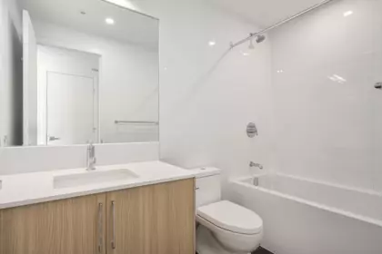 2801 9675 King George Boulevard, Surrey, BC, Surrey — Apartment/Condo for sale