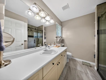 Kitchen Island Photo of 512 13900 Hyland Road, Surrey, BC