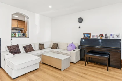 Basement Recreation Room Photo of 302 3638 Rae Avenue, Vancouver, BC