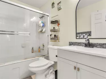 Walk-In Closet Photo of 14337 77 Avenue, Surrey, BC