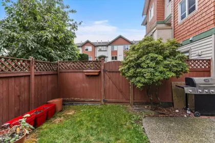 Garden / Landscaping Photo of 31 9470 Hazel Street, Chilliwack, BC