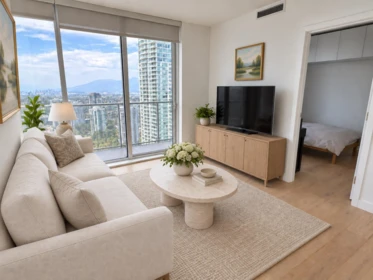 3304 6000 Mckay Avenue, Burnaby, BC, Burnaby — Apartment/Condo for sale