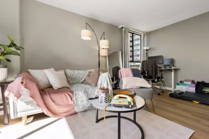 706 6759 Willingdon Avenue, Burnaby, BC, Burnaby — Apartment/Condo for sale