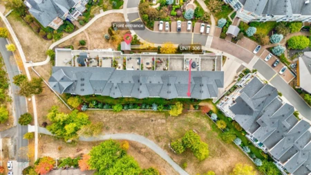 Community Amenities Photo (Clubhouse) of 306 6470 194 Street, Surrey, BC