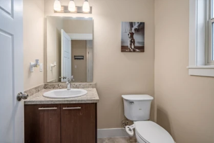 Basement Recreation Room Photo of 4 30748 Cardinal Avenue, Abbotsford, BC
