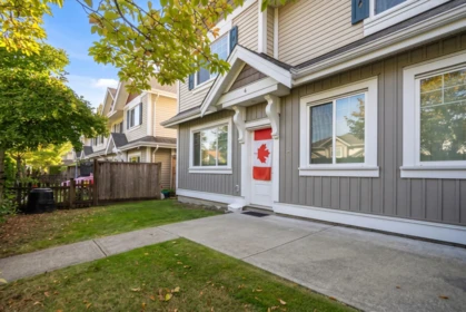 Hot Tub / Spa Photo of 4 30748 Cardinal Avenue, Abbotsford, BC