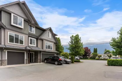 25 1609 Agassiz-Rosedale No 9 Highway, Agassiz, BC, Agassiz — Townhouse for sale