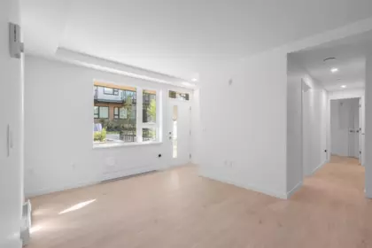 120 954 Lytton Street, North Vancouver, BC, North vancouver — Apartment/Condo for sale