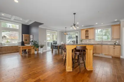 13186 Shoesmith Crescent, Maple Ridge, BC, Maple ridge — Single Family Residence for sale