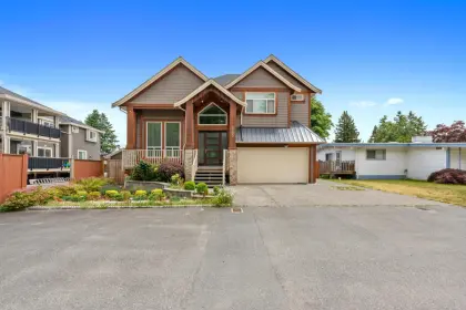2292 Center Street, Abbotsford, BC, Abbotsford — Single Family Residence for sale