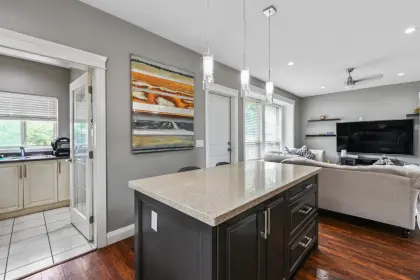 2292 Center Street, Abbotsford, BC, Abbotsford — Single Family Residence for sale