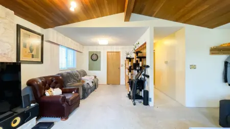 2640 E 56th Avenue, Vancouver, BC, Vancouver — Single Family Residence for sale