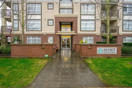 212 15168 19 Avenue, Surrey, BC, Surrey — Apartment/Condo for sale