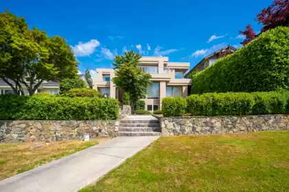 2175 Kings Avenue, West Vancouver, BC, West vancouver — Single Family Residence for sale