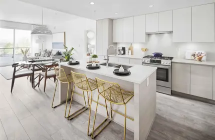 202 4788 Hastings Street, Burnaby, BC, Burnaby — Apartment/Condo for sale