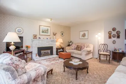 14984 Southmere Close, Surrey, BC, Surrey — Single Family Residence for sale