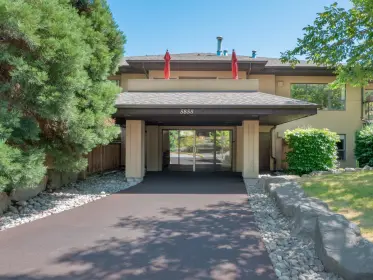 302 5855 Cowrie Street, Sechelt, BC, Sechelt — Apartment/Condo for sale