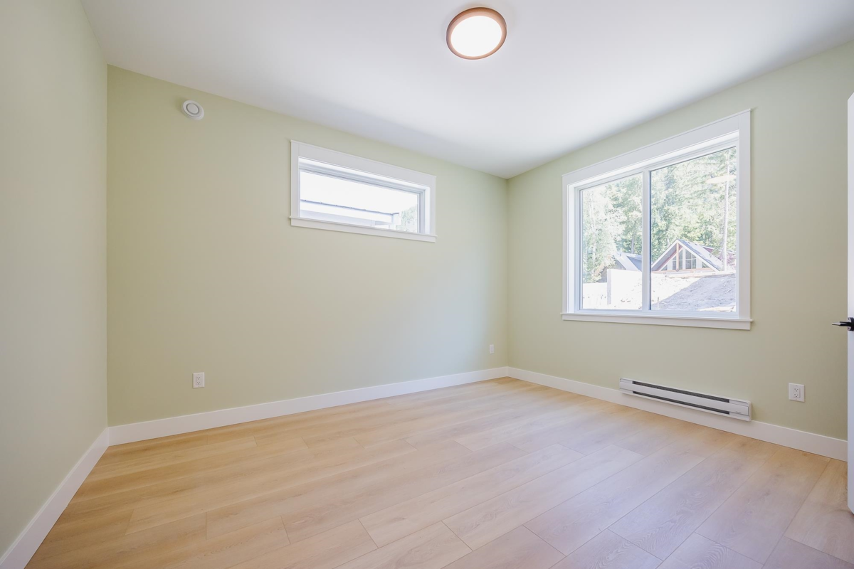 Entry Foyer Photo of HG 187 71358 Grove Place, Sunshine Valley, BC