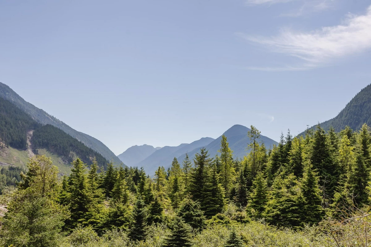 Kitchen Photo of HG 187 71358 Grove Place, Sunshine Valley, BC