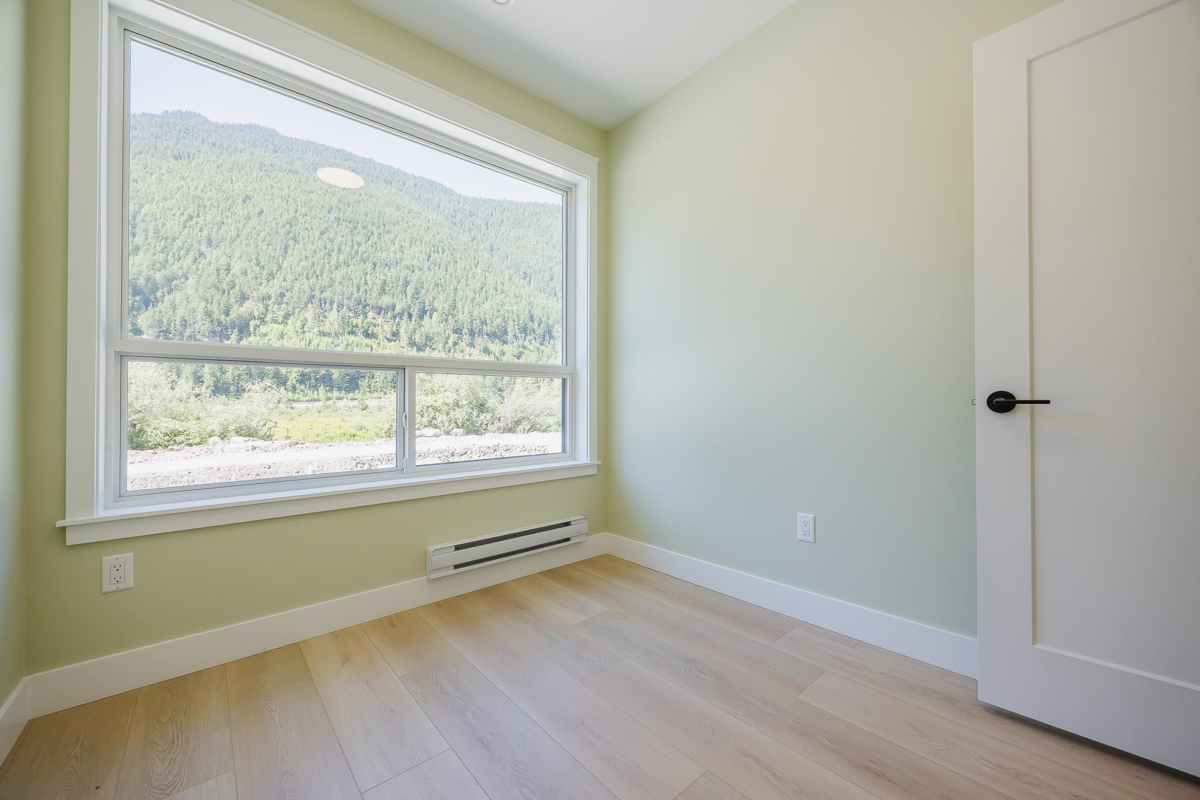 Mudroom Photo of HG 187 71358 Grove Place, Sunshine Valley, BC