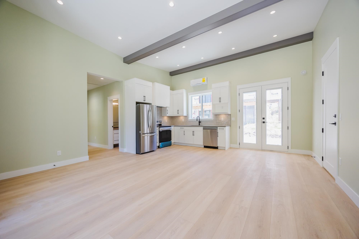 Primary Bathroom Photo of HG 187 71358 Grove Place, Sunshine Valley, BC