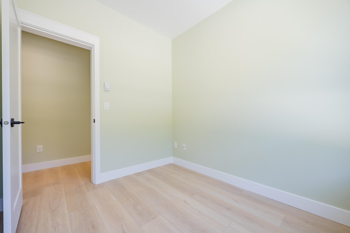 Staircase Photo of HG 187 71358 Grove Place, Sunshine Valley, BC