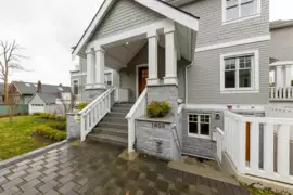MLS R2953881
