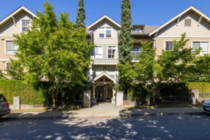 107 3895 Sandell Street, Burnaby, BC, Burnaby — Apartment/Condo for sale