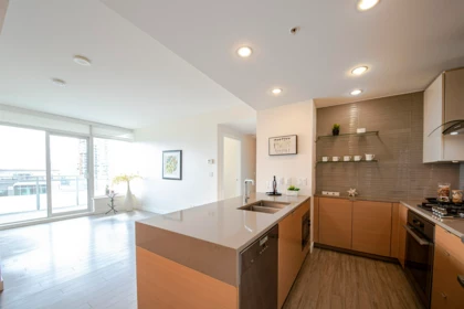 2310 4508 Hazel Street, Burnaby, BC, Burnaby — Apartment/Condo for sale