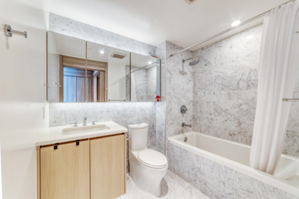 Primary Bathroom Photo of 2801 4730 Lougheed Highway, Burnaby, BC